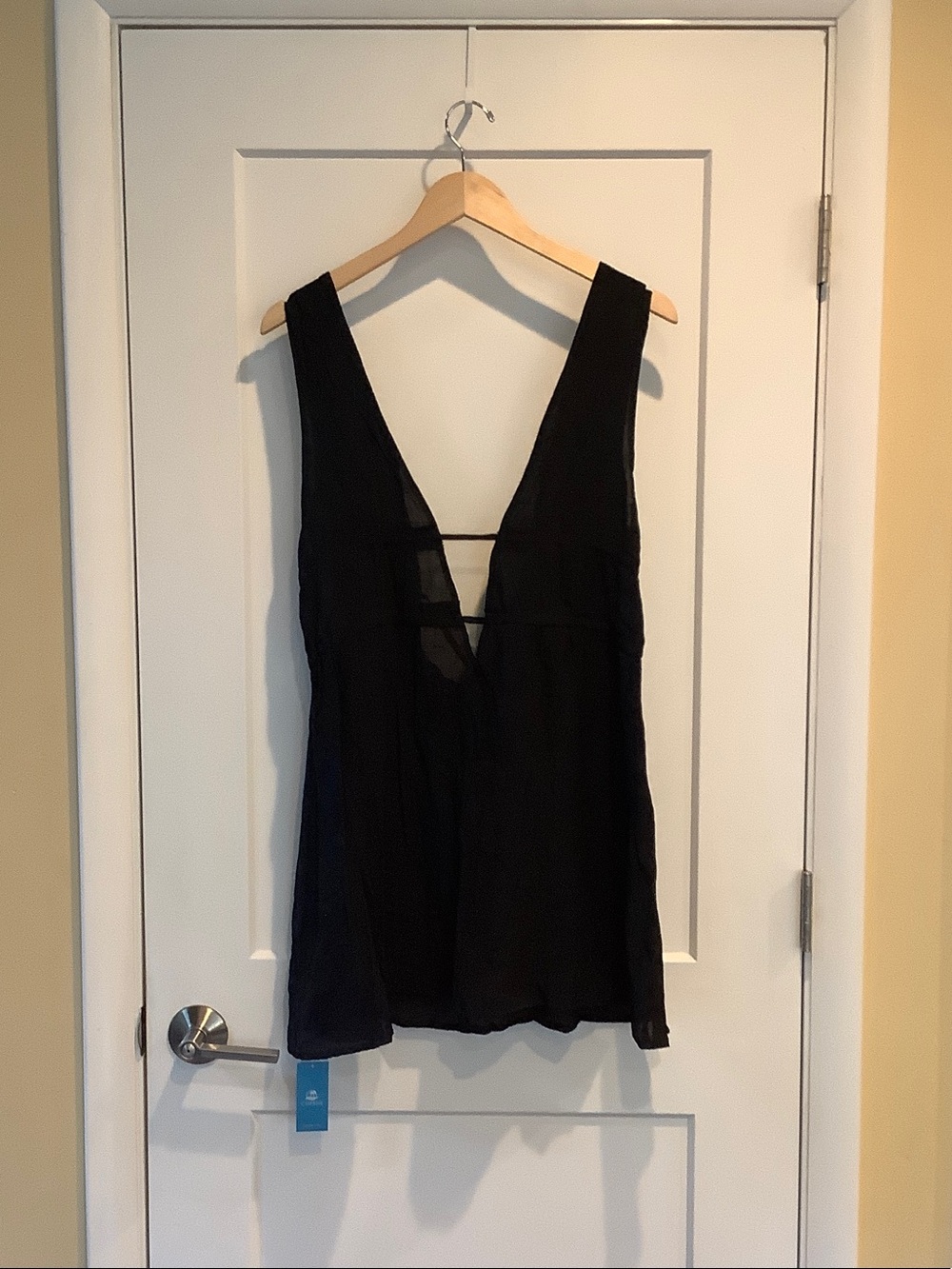 Cupshe Black Deep V-Neck Mini Dress